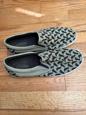 Bucket Feet Olive Green and Black Slip-On Sneakers with bird design